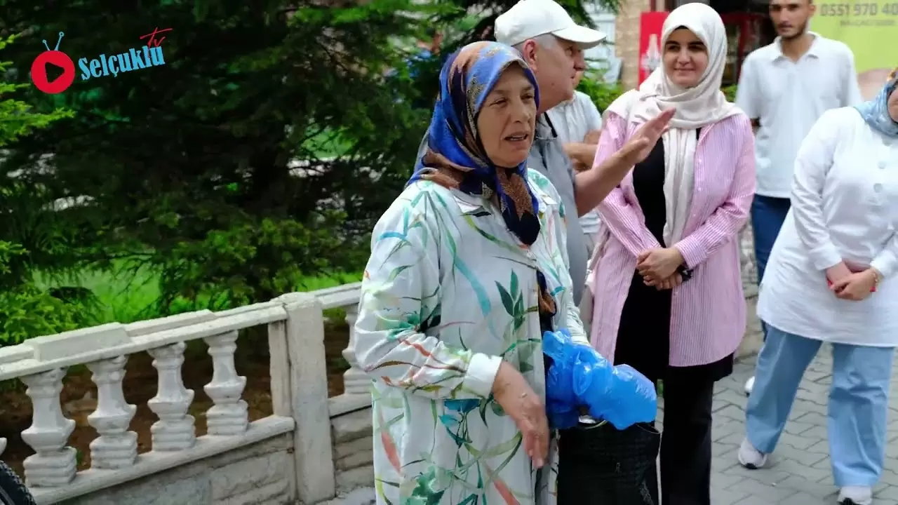 “Mobil Atık Kumbaram” Uygulaması Haftanın Farklı Günlerinde İlçe Genelinde Hizmet Vermeye Devam Ediyor